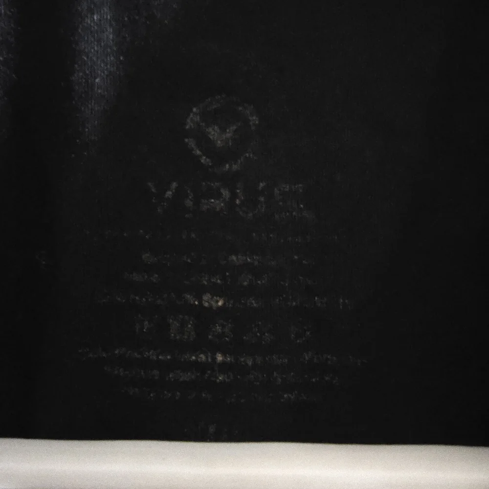 Virus Black Rashguard with Subtle Design - Picture 3 of 3